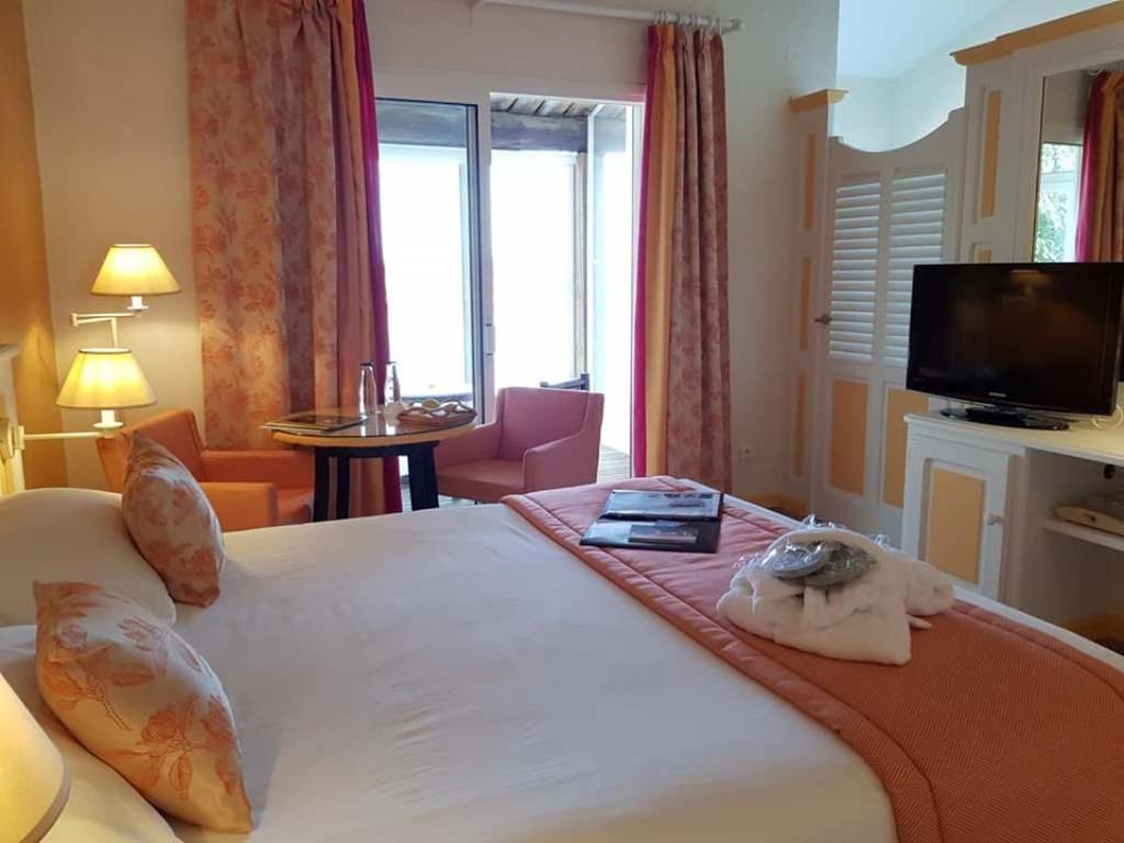 Hotel L' Estelle En Camargue Сент-Мари-де-ла-Мер Экстерьер фото